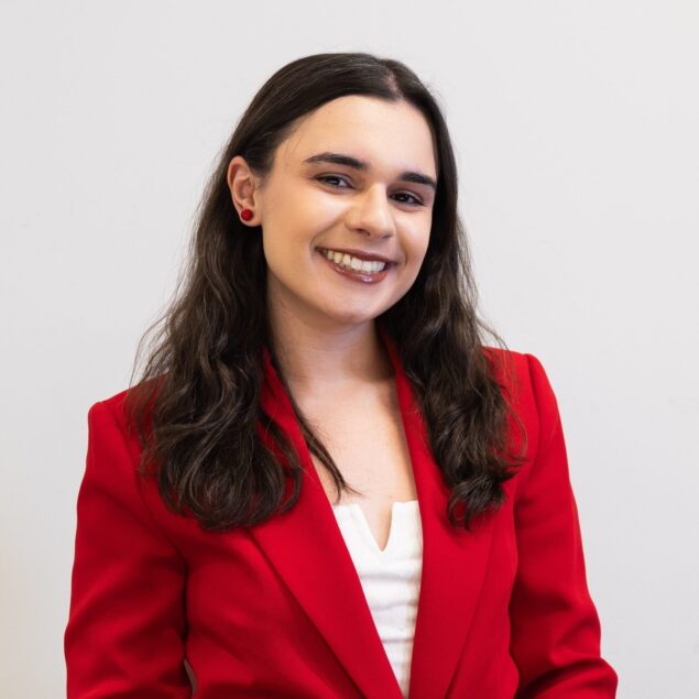 Isabella Iula Headshot (2)